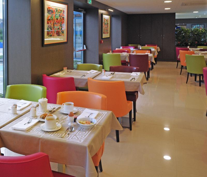 Roi Soleil Prestige Strasbourg Hotel Schiltigheim Ngoại thất bức ảnh